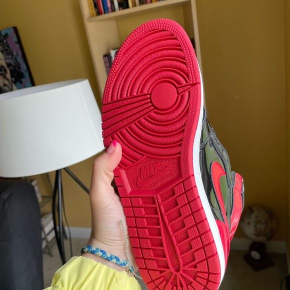 Jordan 1 Patent - Picture 5 of 6